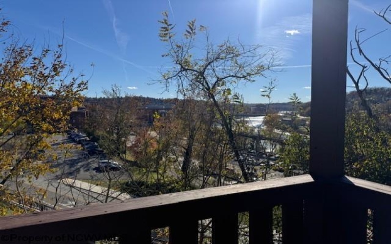 19 McLane Avenue, Morgantown, West Virginia 26505, ,Multi-unit/income,For Sale,McLane,10162457 19 McLane Avenue, Morgantown, West Virginia 26505, ,Multi-unit/income,For Sale,McLane,10162457