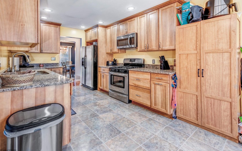 108 Village Crest Drive, Morgantown, West Virginia 26508, 4 Bedrooms Bedrooms, 9 Rooms Rooms,3 BathroomsBathrooms,Single Family Detached,For Sale,Village Crest,10162466 108 Village Crest Drive, Morgantown, West Virginia 26508, 4 Bedrooms Bedrooms, 9 Rooms Rooms,3 BathroomsBathrooms,Single Family Detached,For Sale,Village Crest,10162466