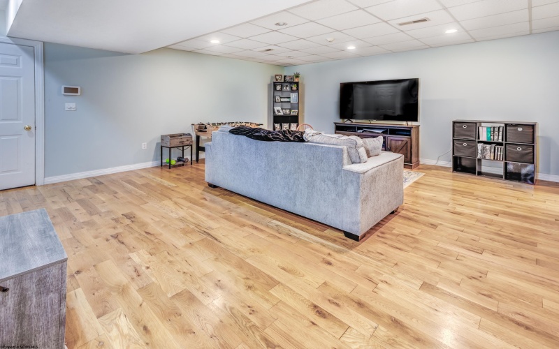 108 Village Crest Drive, Morgantown, West Virginia 26508, 4 Bedrooms Bedrooms, 9 Rooms Rooms,3 BathroomsBathrooms,Single Family Detached,For Sale,Village Crest,10162466 108 Village Crest Drive, Morgantown, West Virginia 26508, 4 Bedrooms Bedrooms, 9 Rooms Rooms,3 BathroomsBathrooms,Single Family Detached,For Sale,Village Crest,10162466