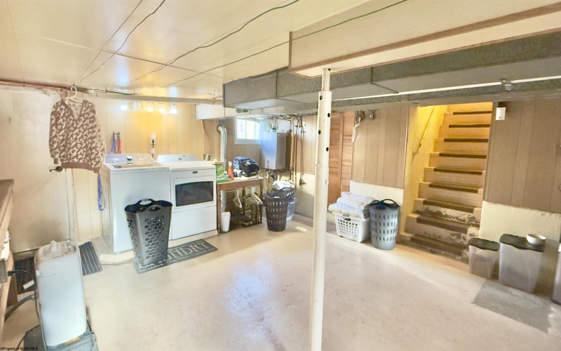 74 HAYMOND Road, Grafton, West Virginia 26354, 3 Bedrooms Bedrooms, 8 Rooms Rooms,2 BathroomsBathrooms,Single Family Detached,For Sale,HAYMOND,10162459 74 HAYMOND Road, Grafton, West Virginia 26354, 3 Bedrooms Bedrooms, 8 Rooms Rooms,2 BathroomsBathrooms,Single Family Detached,For Sale,HAYMOND,10162459