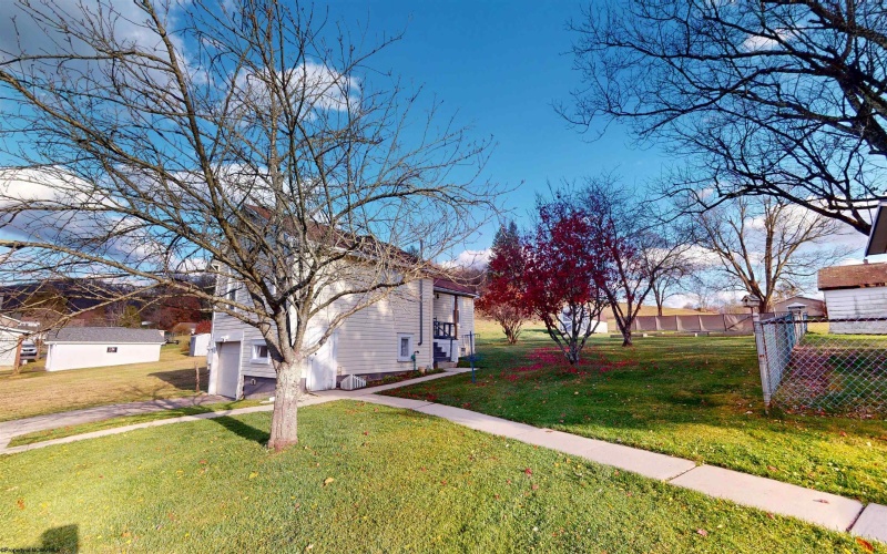 74 HAYMOND Road, Grafton, West Virginia 26354, 3 Bedrooms Bedrooms, 8 Rooms Rooms,2 BathroomsBathrooms,Single Family Detached,For Sale,HAYMOND,10162459 74 HAYMOND Road, Grafton, West Virginia 26354, 3 Bedrooms Bedrooms, 8 Rooms Rooms,2 BathroomsBathrooms,Single Family Detached,For Sale,HAYMOND,10162459