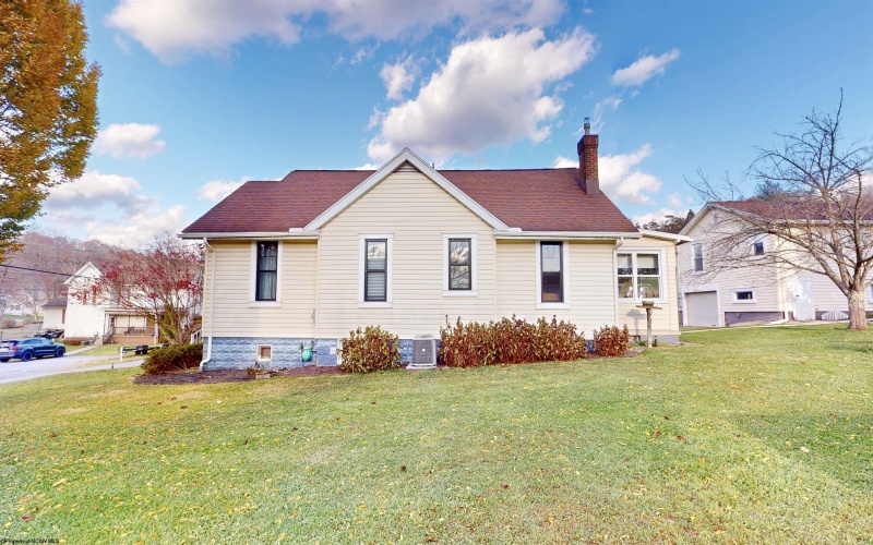 74 HAYMOND Road, Grafton, West Virginia 26354, 3 Bedrooms Bedrooms, 8 Rooms Rooms,2 BathroomsBathrooms,Single Family Detached,For Sale,HAYMOND,10162459 74 HAYMOND Road, Grafton, West Virginia 26354, 3 Bedrooms Bedrooms, 8 Rooms Rooms,2 BathroomsBathrooms,Single Family Detached,For Sale,HAYMOND,10162459