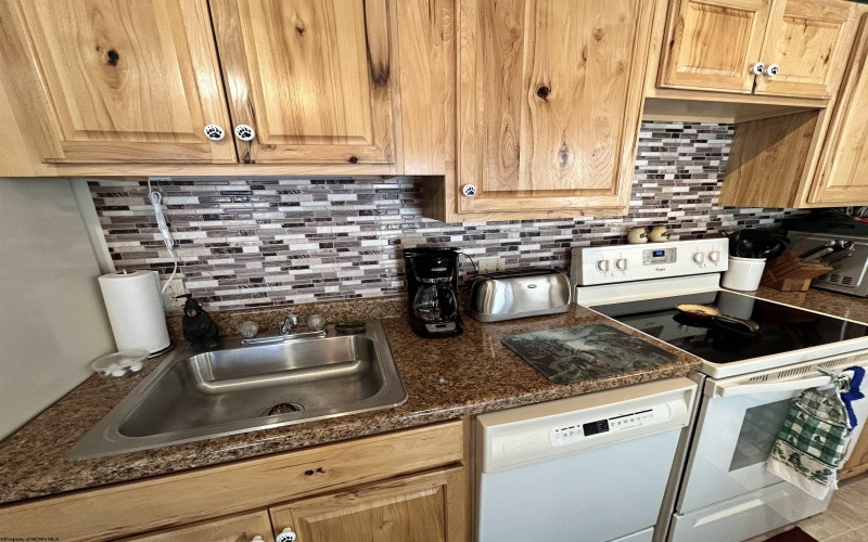 64 Hibernation Way, Davis, West Virginia 26260, 2 Bedrooms Bedrooms, 4 Rooms Rooms,1 BathroomBathrooms,Single Family Detached,For Sale,Hibernation,10162461 64 Hibernation Way, Davis, West Virginia 26260, 2 Bedrooms Bedrooms, 4 Rooms Rooms,1 BathroomBathrooms,Single Family Detached,For Sale,Hibernation,10162461