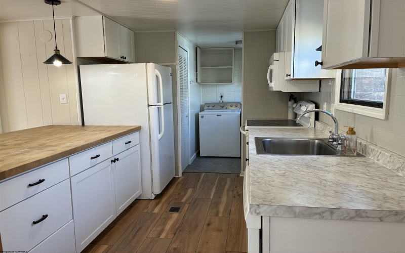 15 Roosevelt Drive, Reedsville, West Virginia 26520, 3 Bedrooms Bedrooms, 7 Rooms Rooms,2 BathroomsBathrooms,Single Family Detached,For Sale,Roosevelt,10162486 15 Roosevelt Drive, Reedsville, West Virginia 26520, 3 Bedrooms Bedrooms, 7 Rooms Rooms,2 BathroomsBathrooms,Single Family Detached,For Sale,Roosevelt,10162486