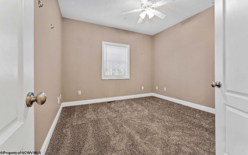 124 Kaustin Drive, Morgantown, West Virginia 26501, 3 Bedrooms Bedrooms, 8 Rooms Rooms,3 BathroomsBathrooms,Single Family Attached,For Sale,Kaustin,10162477 124 Kaustin Drive, Morgantown, West Virginia 26501, 3 Bedrooms Bedrooms, 8 Rooms Rooms,3 BathroomsBathrooms,Single Family Attached,For Sale,Kaustin,10162477