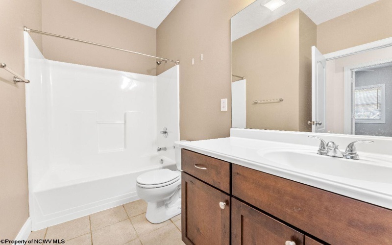 124 Kaustin Drive, Morgantown, West Virginia 26501, 3 Bedrooms Bedrooms, 8 Rooms Rooms,3 BathroomsBathrooms,Single Family Attached,For Sale,Kaustin,10162477 124 Kaustin Drive, Morgantown, West Virginia 26501, 3 Bedrooms Bedrooms, 8 Rooms Rooms,3 BathroomsBathrooms,Single Family Attached,For Sale,Kaustin,10162477