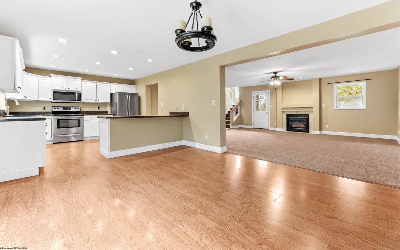 898 Ashton Place, Morgantown, West Virginia 26508, 3 Bedrooms Bedrooms, 6 Rooms Rooms,2 BathroomsBathrooms,Single Family Attached,For Sale,Ashton,10162482 898 Ashton Place, Morgantown, West Virginia 26508, 3 Bedrooms Bedrooms, 6 Rooms Rooms,2 BathroomsBathrooms,Single Family Attached,For Sale,Ashton,10162482