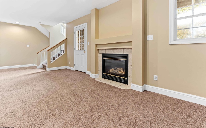 898 Ashton Place, Morgantown, West Virginia 26508, 3 Bedrooms Bedrooms, 6 Rooms Rooms,2 BathroomsBathrooms,Single Family Attached,For Sale,Ashton,10162482 898 Ashton Place, Morgantown, West Virginia 26508, 3 Bedrooms Bedrooms, 6 Rooms Rooms,2 BathroomsBathrooms,Single Family Attached,For Sale,Ashton,10162482