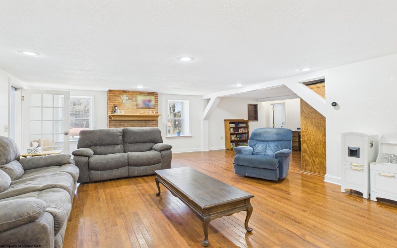 3819 Saltwell Road, Bridgeport, West Virginia 26330, 3 Bedrooms Bedrooms, 9 Rooms Rooms,3 BathroomsBathrooms,Single Family Detached,For Sale,Saltwell,10162483 3819 Saltwell Road, Bridgeport, West Virginia 26330, 3 Bedrooms Bedrooms, 9 Rooms Rooms,3 BathroomsBathrooms,Single Family Detached,For Sale,Saltwell,10162483