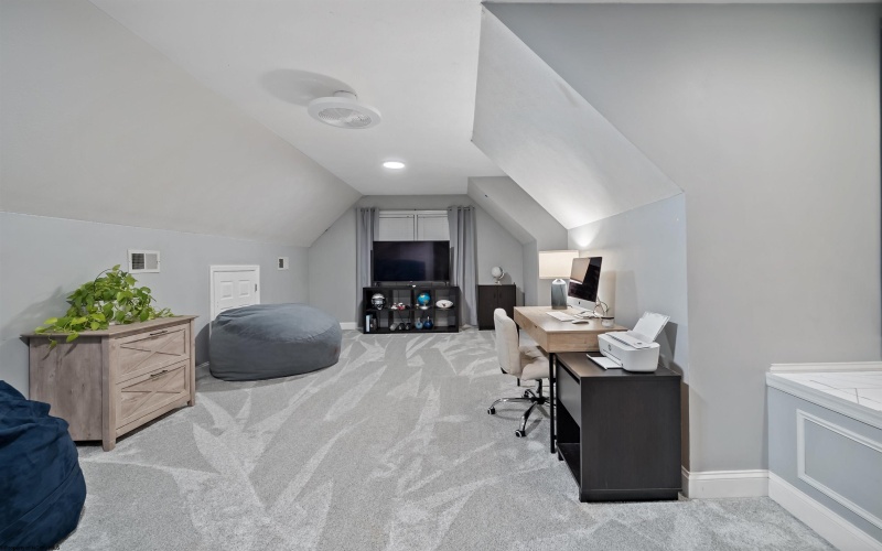 1058 Autumn Avenue, Morgantown, West Virginia 26508, 4 Bedrooms Bedrooms, 9 Rooms Rooms,3 BathroomsBathrooms,Single Family Detached,For Sale,Autumn,10162481 1058 Autumn Avenue, Morgantown, West Virginia 26508, 4 Bedrooms Bedrooms, 9 Rooms Rooms,3 BathroomsBathrooms,Single Family Detached,For Sale,Autumn,10162481