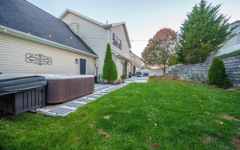 1058 Autumn Avenue, Morgantown, West Virginia 26508, 4 Bedrooms Bedrooms, 9 Rooms Rooms,3 BathroomsBathrooms,Single Family Detached,For Sale,Autumn,10162481 1058 Autumn Avenue, Morgantown, West Virginia 26508, 4 Bedrooms Bedrooms, 9 Rooms Rooms,3 BathroomsBathrooms,Single Family Detached,For Sale,Autumn,10162481