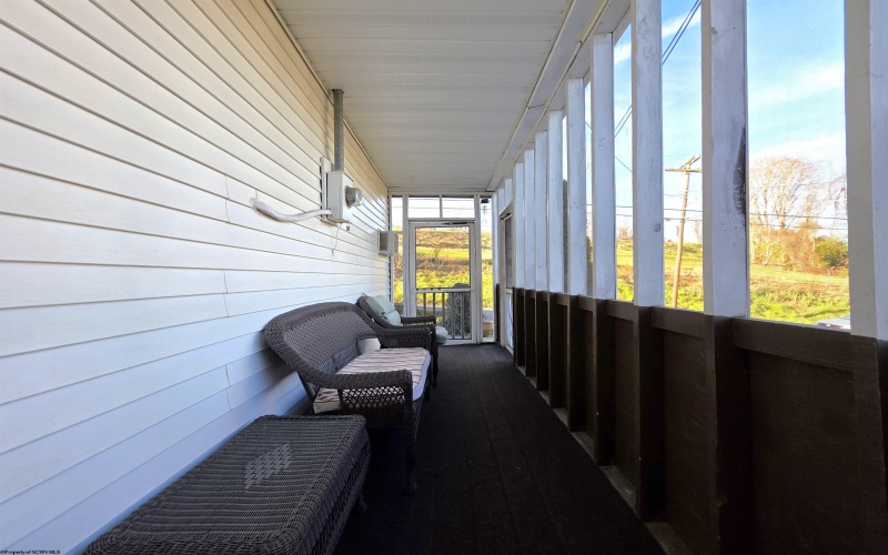 414 Maple Avenue, Fairmont, West Virginia 26554, 2 Bedrooms Bedrooms, 6 Rooms Rooms,2 BathroomsBathrooms,Single Family Detached,For Sale,Maple,10162476 414 Maple Avenue, Fairmont, West Virginia 26554, 2 Bedrooms Bedrooms, 6 Rooms Rooms,2 BathroomsBathrooms,Single Family Detached,For Sale,Maple,10162476