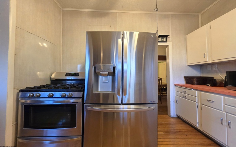 414 Maple Avenue, Fairmont, West Virginia 26554, 2 Bedrooms Bedrooms, 6 Rooms Rooms,2 BathroomsBathrooms,Single Family Detached,For Sale,Maple,10162476 414 Maple Avenue, Fairmont, West Virginia 26554, 2 Bedrooms Bedrooms, 6 Rooms Rooms,2 BathroomsBathrooms,Single Family Detached,For Sale,Maple,10162476