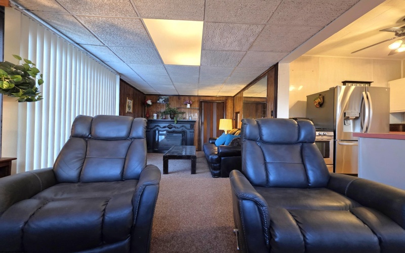 414 Maple Avenue, Fairmont, West Virginia 26554, 2 Bedrooms Bedrooms, 6 Rooms Rooms,2 BathroomsBathrooms,Single Family Detached,For Sale,Maple,10162476 414 Maple Avenue, Fairmont, West Virginia 26554, 2 Bedrooms Bedrooms, 6 Rooms Rooms,2 BathroomsBathrooms,Single Family Detached,For Sale,Maple,10162476