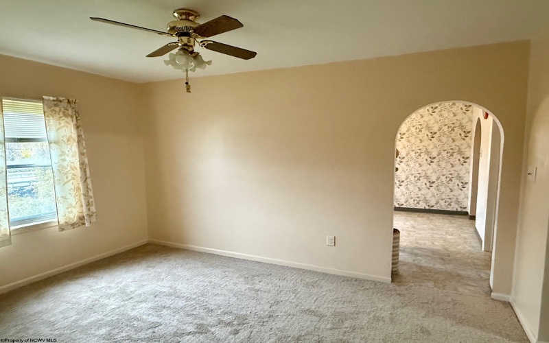 1310 Adams Avenue, Clarksburg, West Virginia 26301, 3 Bedrooms Bedrooms, 6 Rooms Rooms,1 BathroomBathrooms,Single Family Detached,For Sale,Adams,10162471 1310 Adams Avenue, Clarksburg, West Virginia 26301, 3 Bedrooms Bedrooms, 6 Rooms Rooms,1 BathroomBathrooms,Single Family Detached,For Sale,Adams,10162471