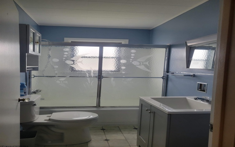 1310 Adams Avenue, Clarksburg, West Virginia 26301, 3 Bedrooms Bedrooms, 6 Rooms Rooms,1 BathroomBathrooms,Single Family Detached,For Sale,Adams,10162471 1310 Adams Avenue, Clarksburg, West Virginia 26301, 3 Bedrooms Bedrooms, 6 Rooms Rooms,1 BathroomBathrooms,Single Family Detached,For Sale,Adams,10162471