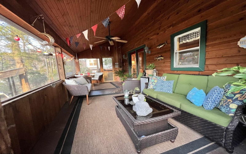 2146 lake Floyd Circle, Bristol, West Virginia 26426, 5 Bedrooms Bedrooms, 13 Rooms Rooms,3 BathroomsBathrooms,Single Family Detached,For Sale,lake Floyd,10162475 2146 lake Floyd Circle, Bristol, West Virginia 26426, 5 Bedrooms Bedrooms, 13 Rooms Rooms,3 BathroomsBathrooms,Single Family Detached,For Sale,lake Floyd,10162475