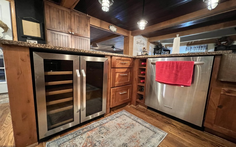 2146 lake Floyd Circle, Bristol, West Virginia 26426, 5 Bedrooms Bedrooms, 13 Rooms Rooms,3 BathroomsBathrooms,Single Family Detached,For Sale,lake Floyd,10162475 2146 lake Floyd Circle, Bristol, West Virginia 26426, 5 Bedrooms Bedrooms, 13 Rooms Rooms,3 BathroomsBathrooms,Single Family Detached,For Sale,lake Floyd,10162475