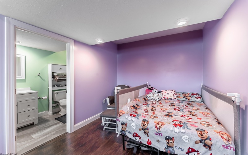 404 Lee Street, Fairmont, West Virginia 26554, 3 Bedrooms Bedrooms, 7 Rooms Rooms,3 BathroomsBathrooms,Single Family Detached,For Sale,Lee,10162469 404 Lee Street, Fairmont, West Virginia 26554, 3 Bedrooms Bedrooms, 7 Rooms Rooms,3 BathroomsBathrooms,Single Family Detached,For Sale,Lee,10162469