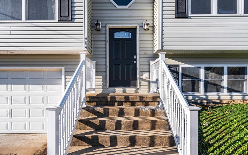 404 Lee Street, Fairmont, West Virginia 26554, 3 Bedrooms Bedrooms, 7 Rooms Rooms,3 BathroomsBathrooms,Single Family Detached,For Sale,Lee,10162469 404 Lee Street, Fairmont, West Virginia 26554, 3 Bedrooms Bedrooms, 7 Rooms Rooms,3 BathroomsBathrooms,Single Family Detached,For Sale,Lee,10162469