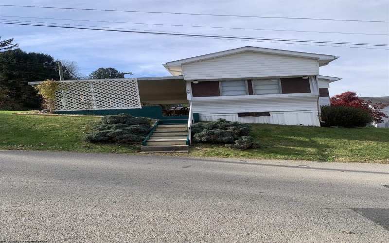 89 Station Street, Shinnston, West Virginia 26431, 2 Bedrooms Bedrooms, 7 Rooms Rooms,2 BathroomsBathrooms,Single Family Detached,For Sale,Station,10162474 89 Station Street, Shinnston, West Virginia 26431, 2 Bedrooms Bedrooms, 7 Rooms Rooms,2 BathroomsBathrooms,Single Family Detached,For Sale,Station,10162474