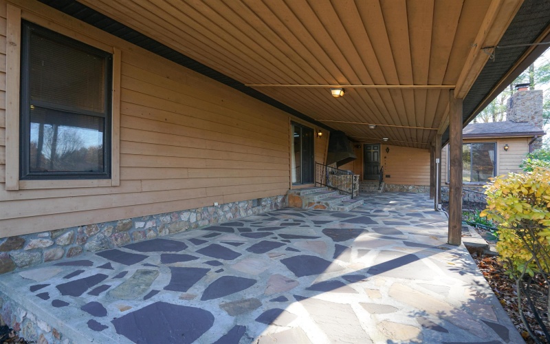 221 Broadway Avenue, Bridgeport, West Virginia 26330-0000, 3 Bedrooms Bedrooms, 7 Rooms Rooms,2 BathroomsBathrooms,Single Family Detached,For Sale,Broadway,10162488 221 Broadway Avenue, Bridgeport, West Virginia 26330-0000, 3 Bedrooms Bedrooms, 7 Rooms Rooms,2 BathroomsBathrooms,Single Family Detached,For Sale,Broadway,10162488