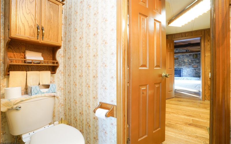 221 Broadway Avenue, Bridgeport, West Virginia 26330-0000, 3 Bedrooms Bedrooms, 7 Rooms Rooms,2 BathroomsBathrooms,Single Family Detached,For Sale,Broadway,10162488 221 Broadway Avenue, Bridgeport, West Virginia 26330-0000, 3 Bedrooms Bedrooms, 7 Rooms Rooms,2 BathroomsBathrooms,Single Family Detached,For Sale,Broadway,10162488