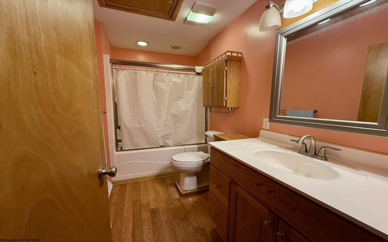 242 Grand Street, Grafton, West Virginia 26354, 3 Bedrooms Bedrooms, 7 Rooms Rooms,1 BathroomBathrooms,Single Family Detached,For Sale,Grand,10162492 242 Grand Street, Grafton, West Virginia 26354, 3 Bedrooms Bedrooms, 7 Rooms Rooms,1 BathroomBathrooms,Single Family Detached,For Sale,Grand,10162492