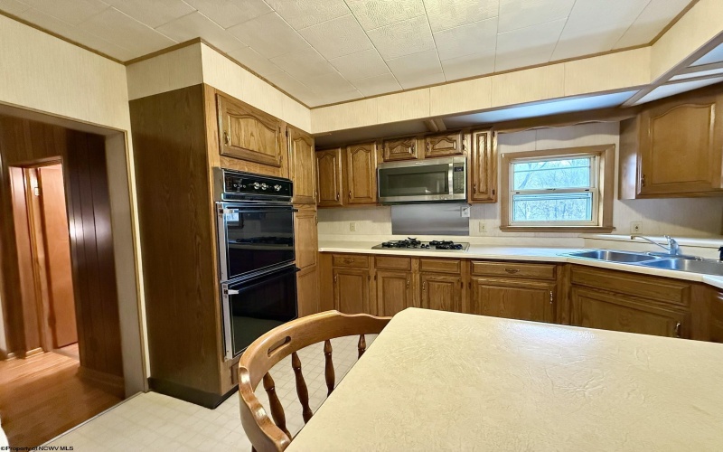 242 Grand Street, Grafton, West Virginia 26354, 3 Bedrooms Bedrooms, 7 Rooms Rooms,1 BathroomBathrooms,Single Family Detached,For Sale,Grand,10162492 242 Grand Street, Grafton, West Virginia 26354, 3 Bedrooms Bedrooms, 7 Rooms Rooms,1 BathroomBathrooms,Single Family Detached,For Sale,Grand,10162492