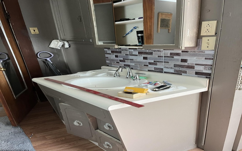 Rt 12 Pigott Street, Shinnston, West Virginia 26431, 2 Bedrooms Bedrooms, 4 Rooms Rooms,1 BathroomBathrooms,Single Family Detached,For Sale,Pigott,10162491 Rt 12 Pigott Street, Shinnston, West Virginia 26431, 2 Bedrooms Bedrooms, 4 Rooms Rooms,1 BathroomBathrooms,Single Family Detached,For Sale,Pigott,10162491