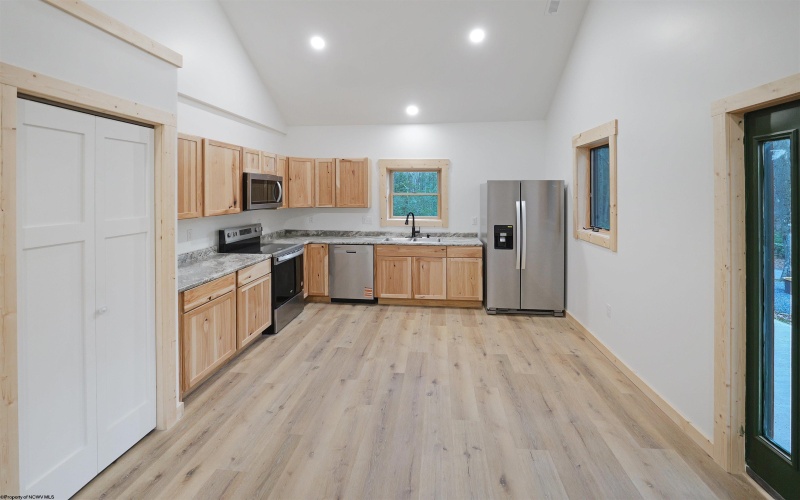 158 Dogwood Lane, Terra Alta, West Virginia 26764, 3 Bedrooms Bedrooms, 7 Rooms Rooms,2 BathroomsBathrooms,Single Family Detached,For Sale,Dogwood,10162489 158 Dogwood Lane, Terra Alta, West Virginia 26764, 3 Bedrooms Bedrooms, 7 Rooms Rooms,2 BathroomsBathrooms,Single Family Detached,For Sale,Dogwood,10162489