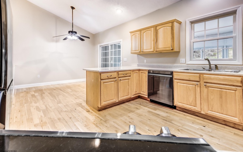 1307 Jamestowne Drive, Morgantown, West Virginia 26508, 3 Bedrooms Bedrooms, 10 Rooms Rooms,2 BathroomsBathrooms,Single Family Detached,For Sale,Jamestowne,10162493 1307 Jamestowne Drive, Morgantown, West Virginia 26508, 3 Bedrooms Bedrooms, 10 Rooms Rooms,2 BathroomsBathrooms,Single Family Detached,For Sale,Jamestowne,10162493