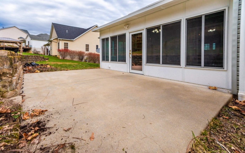 1307 Jamestowne Drive, Morgantown, West Virginia 26508, 3 Bedrooms Bedrooms, 10 Rooms Rooms,2 BathroomsBathrooms,Single Family Detached,For Sale,Jamestowne,10162493 1307 Jamestowne Drive, Morgantown, West Virginia 26508, 3 Bedrooms Bedrooms, 10 Rooms Rooms,2 BathroomsBathrooms,Single Family Detached,For Sale,Jamestowne,10162493