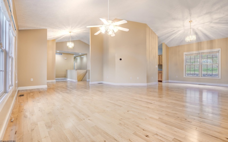 1307 Jamestowne Drive, Morgantown, West Virginia 26508, 3 Bedrooms Bedrooms, 10 Rooms Rooms,2 BathroomsBathrooms,Single Family Detached,For Sale,Jamestowne,10162493 1307 Jamestowne Drive, Morgantown, West Virginia 26508, 3 Bedrooms Bedrooms, 10 Rooms Rooms,2 BathroomsBathrooms,Single Family Detached,For Sale,Jamestowne,10162493