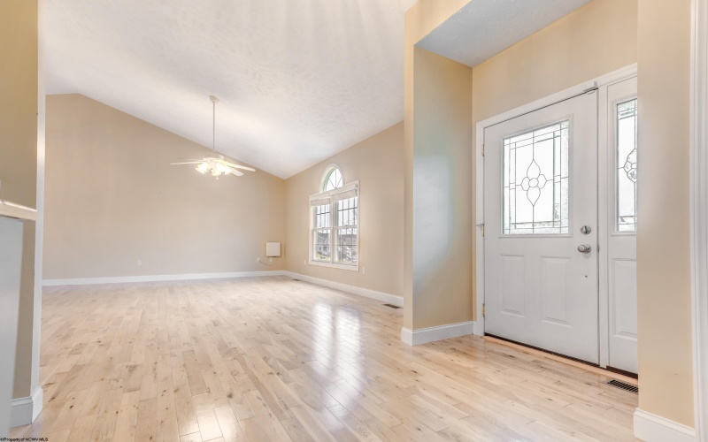 1307 Jamestowne Drive, Morgantown, West Virginia 26508, 3 Bedrooms Bedrooms, 10 Rooms Rooms,2 BathroomsBathrooms,Single Family Detached,For Sale,Jamestowne,10162493 1307 Jamestowne Drive, Morgantown, West Virginia 26508, 3 Bedrooms Bedrooms, 10 Rooms Rooms,2 BathroomsBathrooms,Single Family Detached,For Sale,Jamestowne,10162493