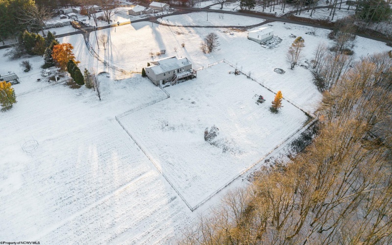 516 Braddock Road, Markleysburg, Pennsylvania 15459, 3 Bedrooms Bedrooms, 6 Rooms Rooms,3 BathroomsBathrooms,Single Family Detached,For Sale,Braddock,10162497