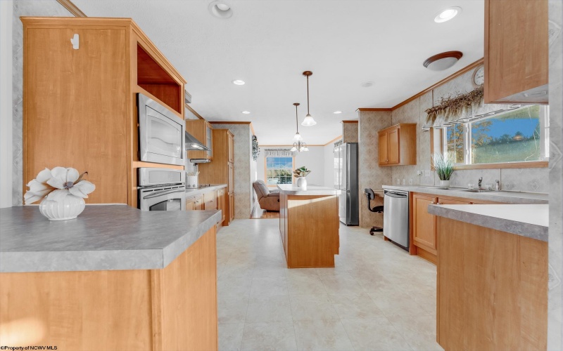 516 Braddock Road, Markleysburg, Pennsylvania 15459, 3 Bedrooms Bedrooms, 6 Rooms Rooms,3 BathroomsBathrooms,Single Family Detached,For Sale,Braddock,10162497