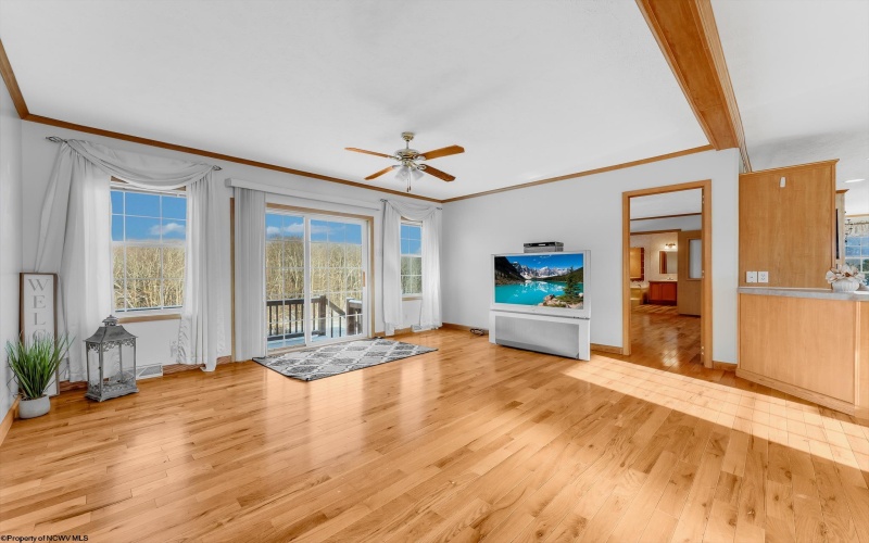 516 Braddock Road, Markleysburg, Pennsylvania 15459, 3 Bedrooms Bedrooms, 6 Rooms Rooms,3 BathroomsBathrooms,Single Family Detached,For Sale,Braddock,10162497