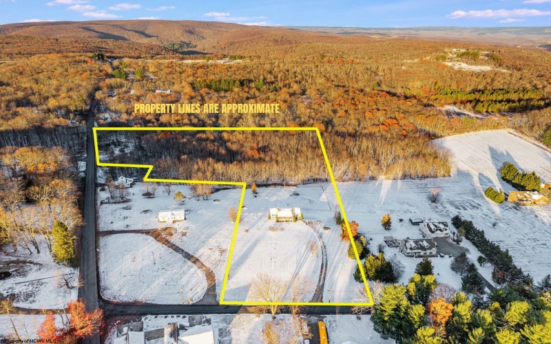 516 Braddock Road, Markleysburg, Pennsylvania 15459, 3 Bedrooms Bedrooms, 6 Rooms Rooms,3 BathroomsBathrooms,Single Family Detached,For Sale,Braddock,10162497