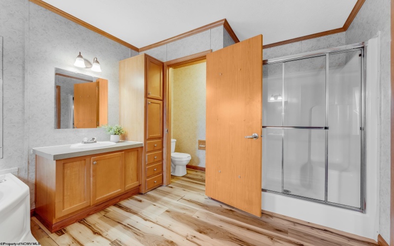 516 Braddock Road, Markleysburg, Pennsylvania 15459, 3 Bedrooms Bedrooms, 6 Rooms Rooms,3 BathroomsBathrooms,Single Family Detached,For Sale,Braddock,10162497