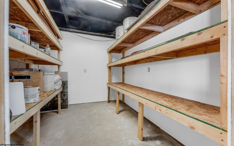 516 Braddock Road, Markleysburg, Pennsylvania 15459, 3 Bedrooms Bedrooms, 6 Rooms Rooms,3 BathroomsBathrooms,Single Family Detached,For Sale,Braddock,10162497