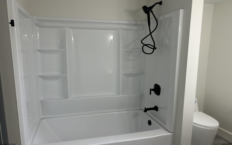 636 Madison Avenue, Morgantown, West Virginia 26501, 4 Bedrooms Bedrooms, 7 Rooms Rooms,2 BathroomsBathrooms,Single Family Detached,For Sale,Madison,10162498