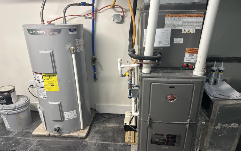 636 Madison Avenue, Morgantown, West Virginia 26501, 4 Bedrooms Bedrooms, 7 Rooms Rooms,2 BathroomsBathrooms,Single Family Detached,For Sale,Madison,10162498