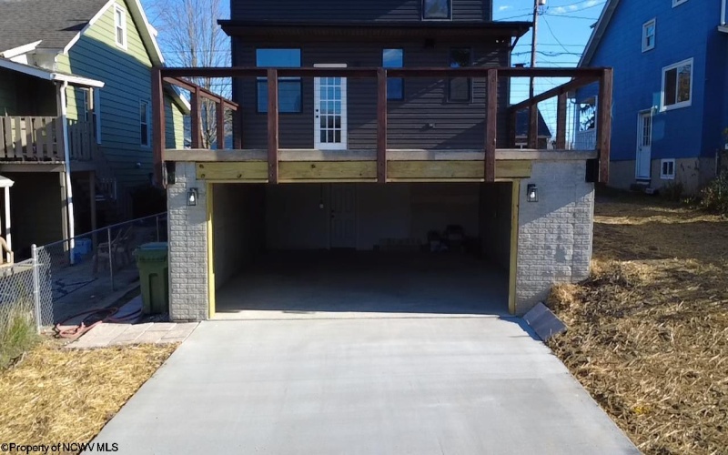 636 Madison Avenue, Morgantown, West Virginia 26501, 4 Bedrooms Bedrooms, 7 Rooms Rooms,2 BathroomsBathrooms,Single Family Detached,For Sale,Madison,10162498