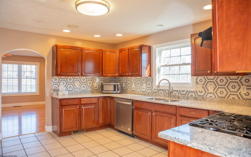 521 Santa Fe Ct Court, Morgantown, West Virginia 26508, 6 Bedrooms Bedrooms, 9 Rooms Rooms,3 BathroomsBathrooms,Single Family Detached,For Sale,Santa Fe Ct,10162505