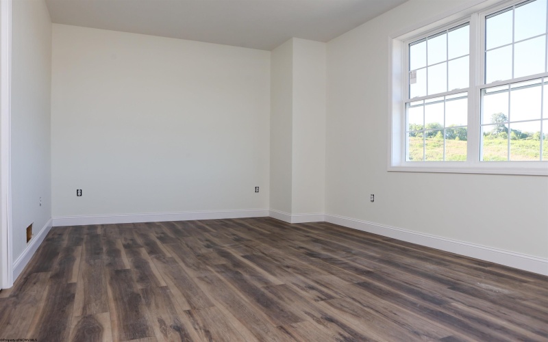 141 Willow Oak Drive, Bridgeport, West Virginia 26330, 3 Bedrooms Bedrooms, 6 Rooms Rooms,3 BathroomsBathrooms,Single Family Attached,For Sale,Willow Oak,10162516