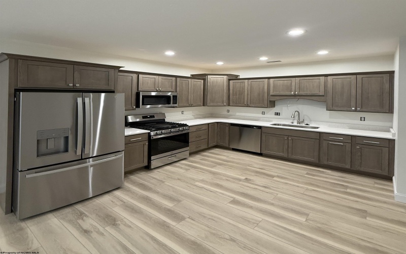 143 Willow Oak Drive, Bridgeport, West Virginia 26330, 3 Bedrooms Bedrooms, 6 Rooms Rooms,3 BathroomsBathrooms,Single Family Attached,For Sale,Willow Oak,10162510 143 Willow Oak Drive, Bridgeport, West Virginia 26330, 3 Bedrooms Bedrooms, 6 Rooms Rooms,3 BathroomsBathrooms,Single Family Attached,For Sale,Willow Oak,10162510