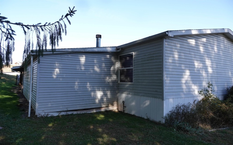 1326 Brushy Fork Road, Buckhannon, West Virginia 26201-9999, 4 Bedrooms Bedrooms, 8 Rooms Rooms,2 BathroomsBathrooms,Single Family Detached,For Sale,Brushy Fork,10162508