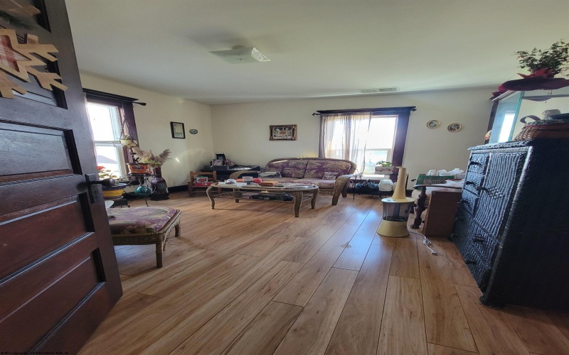 1521 Taylor Avenue, Elkins, West Virginia 26241, 3 Bedrooms Bedrooms, 7 Rooms Rooms,1 BathroomBathrooms,Single Family Detached,For Sale,Taylor,10162509 1521 Taylor Avenue, Elkins, West Virginia 26241, 3 Bedrooms Bedrooms, 7 Rooms Rooms,1 BathroomBathrooms,Single Family Detached,For Sale,Taylor,10162509