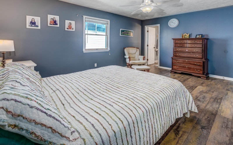 670 Elysian Avenue, Morgantown, West Virginia 26501, 3 Bedrooms Bedrooms, 8 Rooms Rooms,2 BathroomsBathrooms,Single Family Detached,For Sale,Elysian,10162526